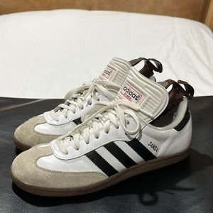 Adidas Sambas